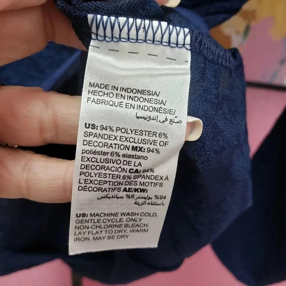 Chico's Zenergy Navy Blue Lace Embellished Zip Front Jacket - Picture 6 of 6